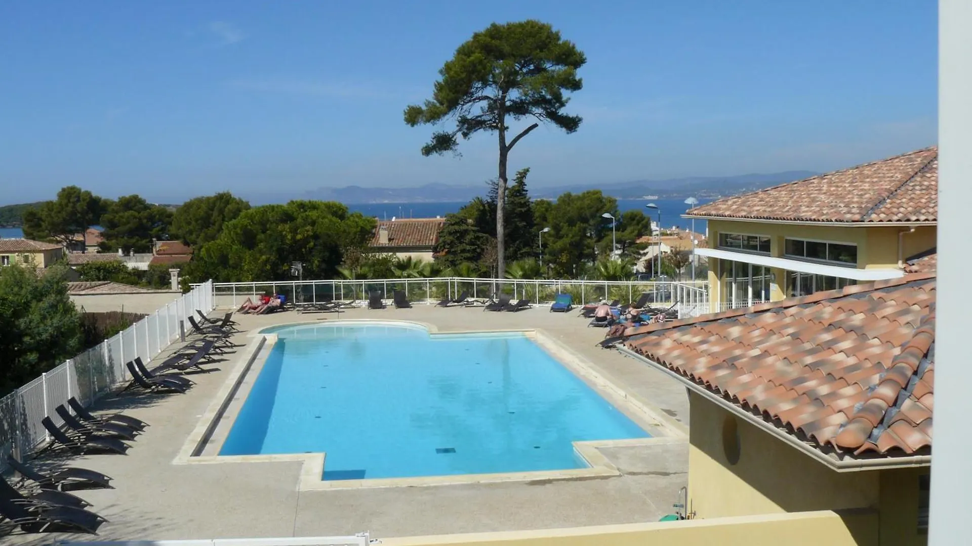 Contatos de Terrasses Des Embiez